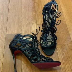Christian Louboutin black strappy sandals 38.5